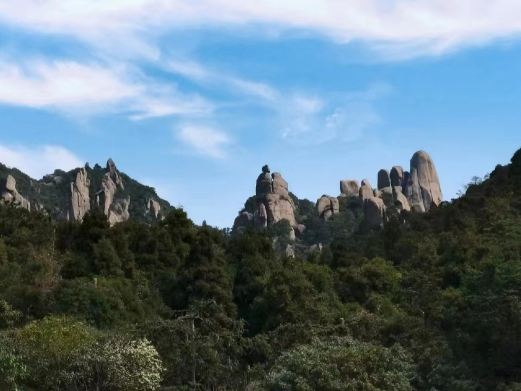 一线天(花岗岩中的隘谷)