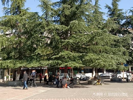 侯家台子广场