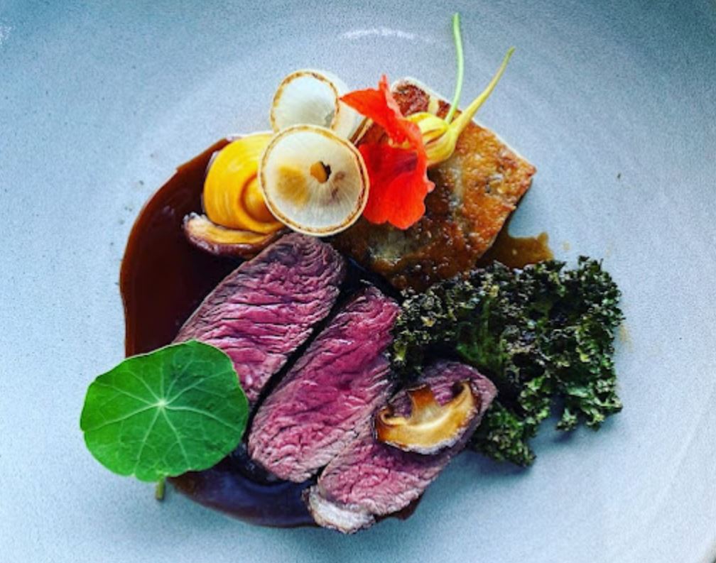 Water's Edge Restaurant