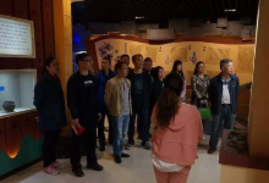 富裕县历史民族民俗博物馆景点图片