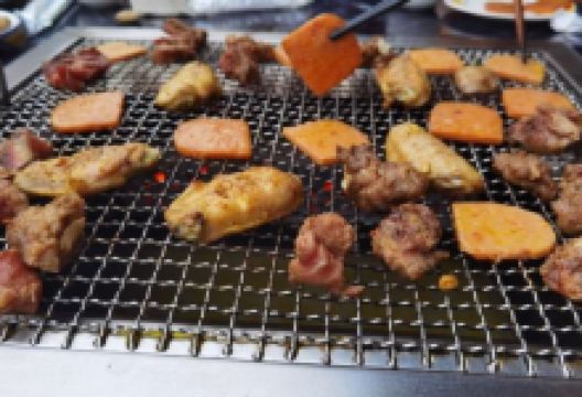 牛魔王烤肉美食图片