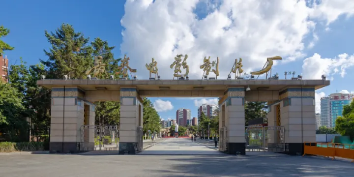 長春電影製片廠