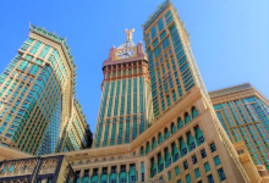 皇家钟楼景点图片