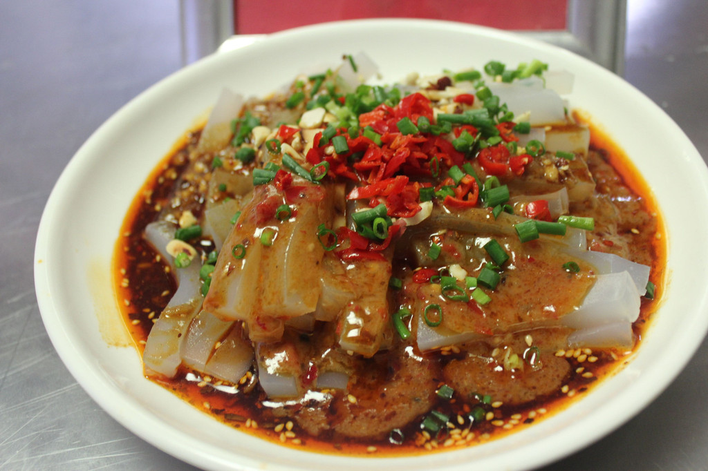 1,刮凉粉