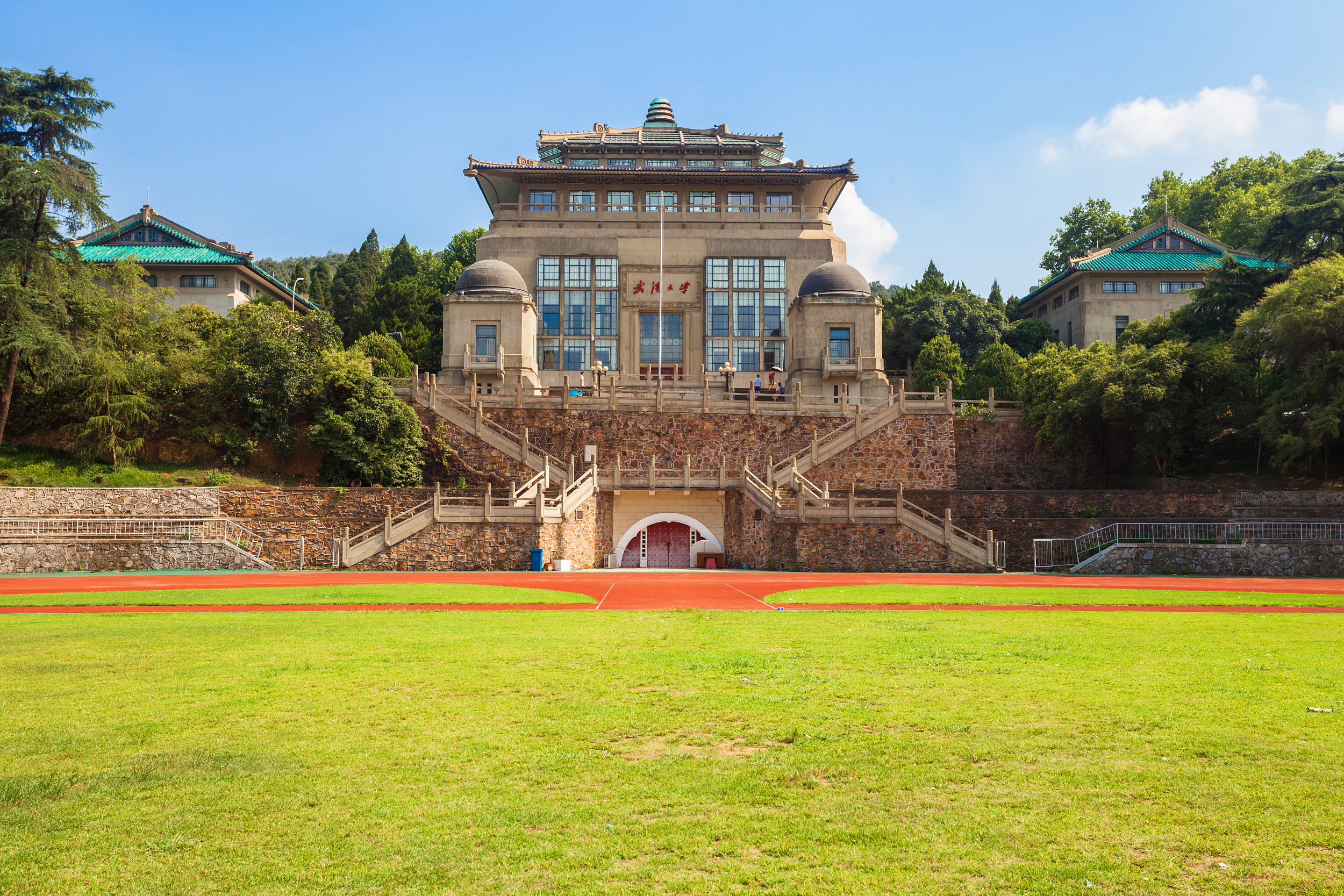 武汉旅行社近期旅游推荐：启源假期带你玩转荆楚