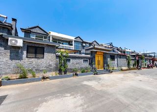 北京怀柔喇叭沟门原始森林福丽雅舍民宿,超大落地窗,日落星空随便看