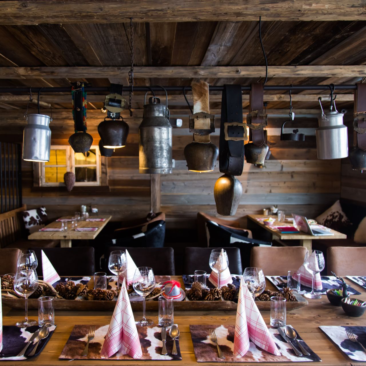 Almresi Restaurant餐厅图片