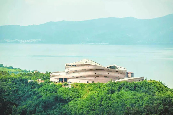 云南抚仙湖畔，以“寒武纪”为主题的博物馆，掀开研学旅游篇章