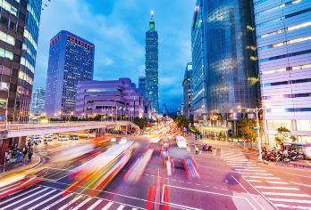 中国台湾台北故宫博物院+士林官邸正馆+台北101大楼一日游【[台北精华一日游：中文司导+独立包车+灵活定制]】