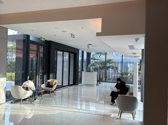 voco Nanjing Garden Expo by IHG主图