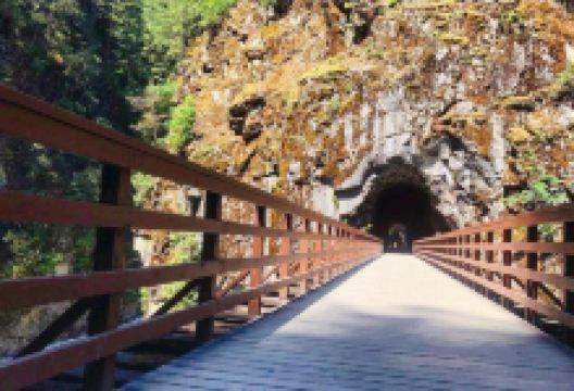 Coquihalla Canyon Provincial Park景点图片
