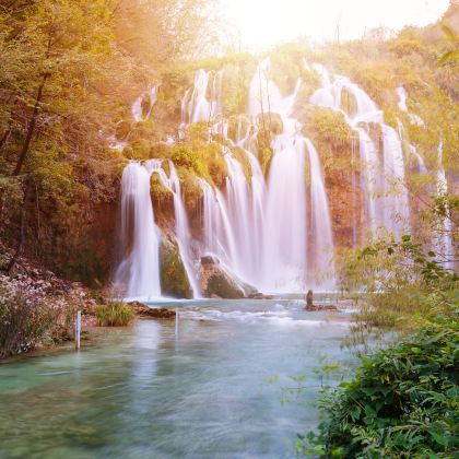 德国+法国+意大利+瑞士+捷克+奥地利+匈牙利+斯洛伐克+克罗地亚+斯洛文尼亚18日跟团游