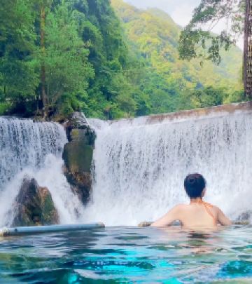 普格游记图文-别急着放弃，可能有惊喜！“偶遇”世界最大温泉瀑布——螺髻九十九里