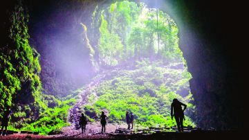 Jomblang Cave