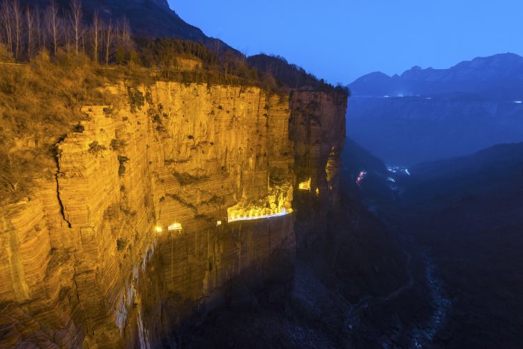 郭亮挂壁公路景点图片