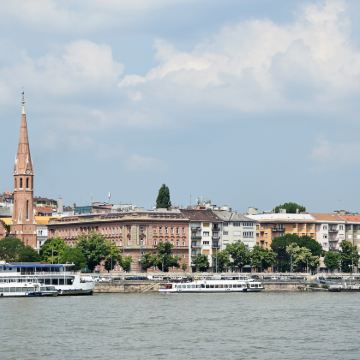 捷克4日3晚拼小团