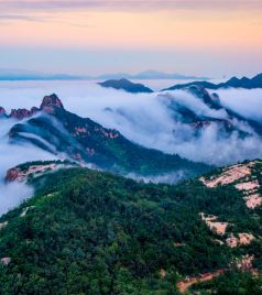 栖霞游记图文-雨中游“江北小黄山”-烟台天崮山