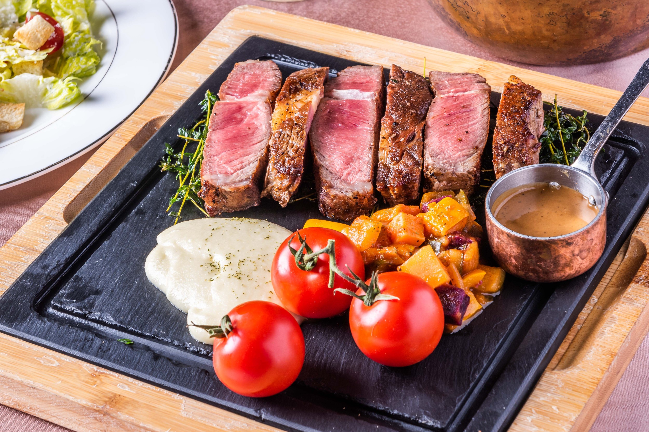 Large Eight Italy Lounge&Restaurant大八意大利酒廊西餐厅(1862时尚艺术中心店)