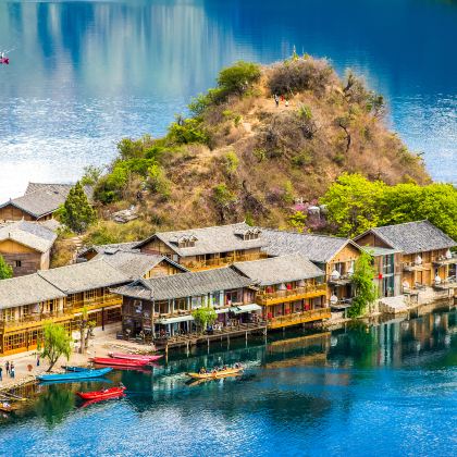 四川泸沽湖+稻城亚丁+邛海8日7晚拼小团