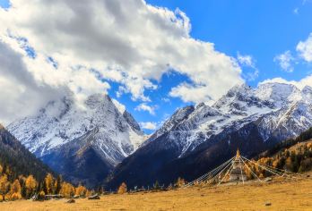 四姑娘山双桥沟一日游【纯包车&猫鼻梁打卡&成都三环内免接送】【[纯玩出行]我们全程不进购物店，无隐形消费，行程透明，请放心旅行哦~】