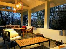 忆江南旅游度假区-荥阳-庚寅兔子