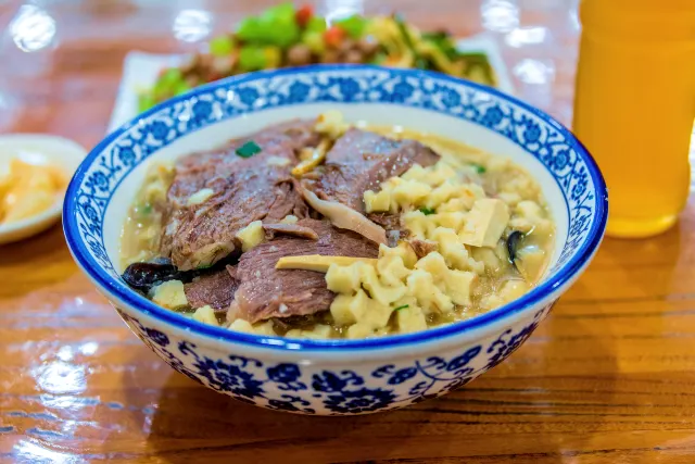 羊肉泡饃
