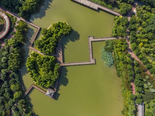 兴洛湖公园