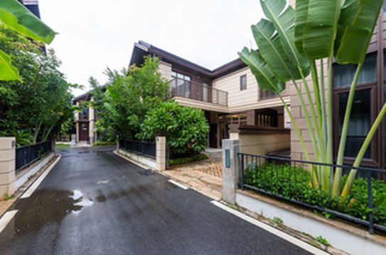 关于我在三亚一不小心花了最少的钱住了最具性价比的别墅这件事儿