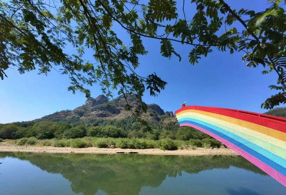 高铁2个半小时!睡进国宾馆溯溪喝茶看山!