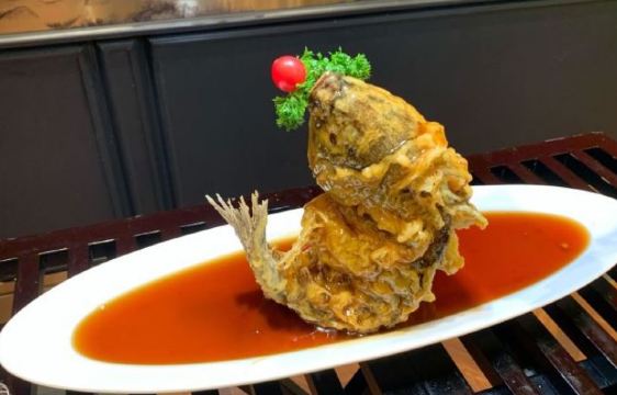 城南往事济南风味主题餐厅(章丘宾馆·明水古城百脉泉店)