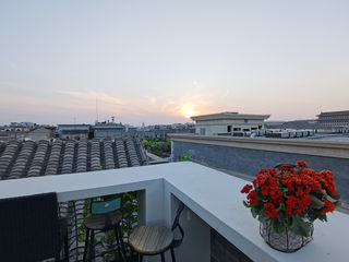 听说北京前门大街有一处高颜值餐厅，每一口都是皇家味道，露台美景成拍照圣地