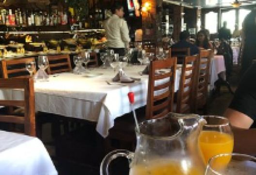 Bovino's Churrascaria美食图片