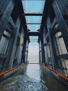 三峡垂直升船机-宜昌-杰杰陶TAO