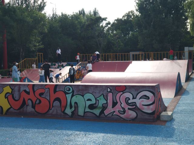 皇姑英雄公园旅行图片 2