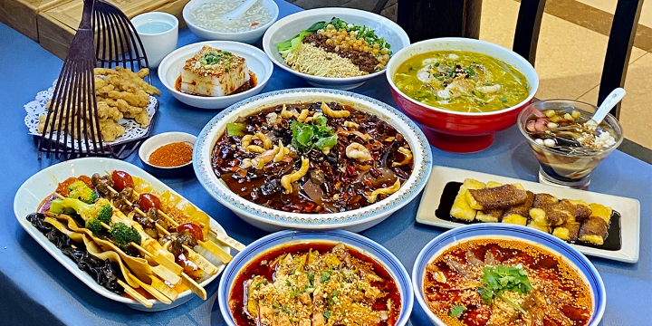 Zhangshikuanzhaixiangchengduming Snack (longhuxingyuehuigouwuzhongxin)