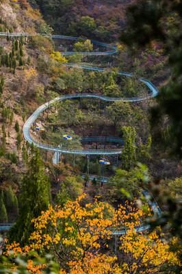 你敢挑战长达8分钟体验时长的高山峡谷漂流吗？