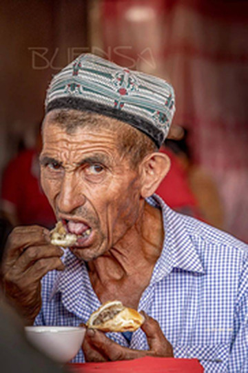 喀什市游记图片] 最好吃的羊肉串在喀什牛羊大巴扎