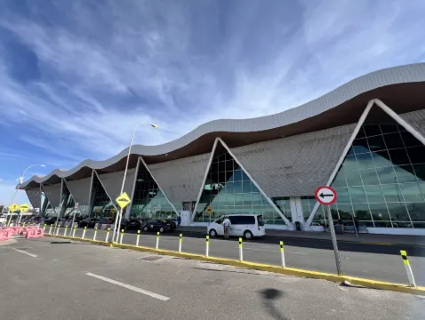 Coches de alquiler en Aeropuerto El Loa