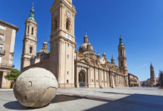 圣柱广场景点图片