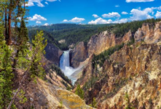 黄石大峡谷景点图片
