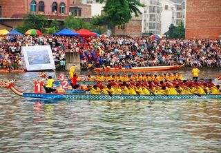 贵州旅游：登施秉云台山 漂流杉木河（图）