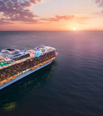 吴淞口国际邮轮港游记图文-皇家加勒比海洋奇迹号即将起航，世界最大游轮长什么样？