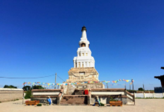 章古台佛塔景点图片