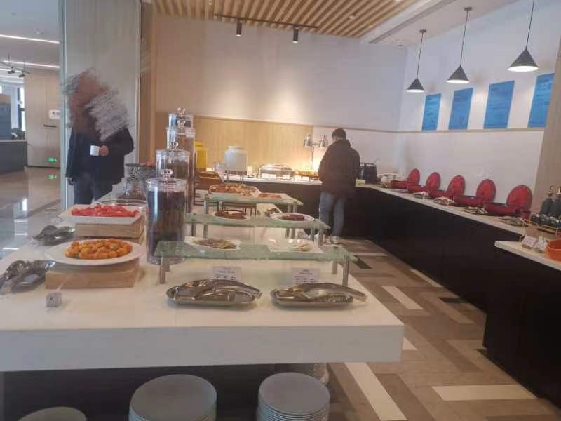 荣成科创园智选假日酒店主图