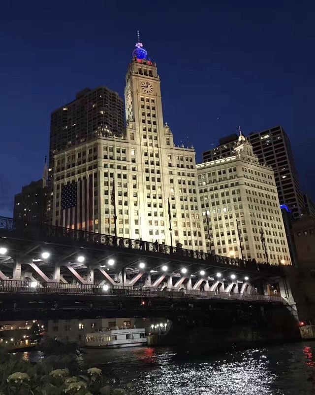 芝加哥密歇根大街桥图片
