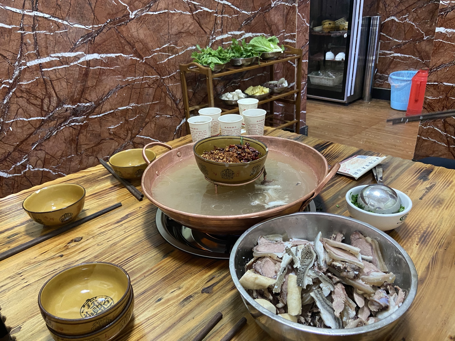 王记会泽羊汤锅(宝靖花园店)餐厅图片