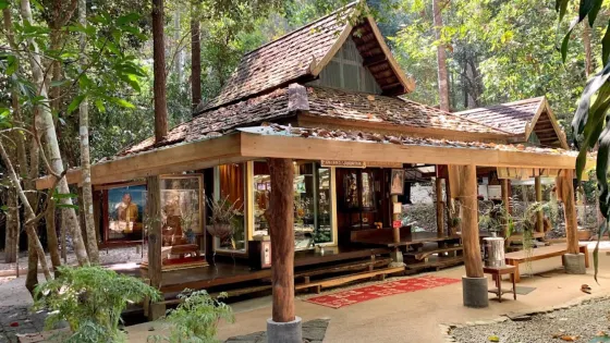 Wat Pa Moomai