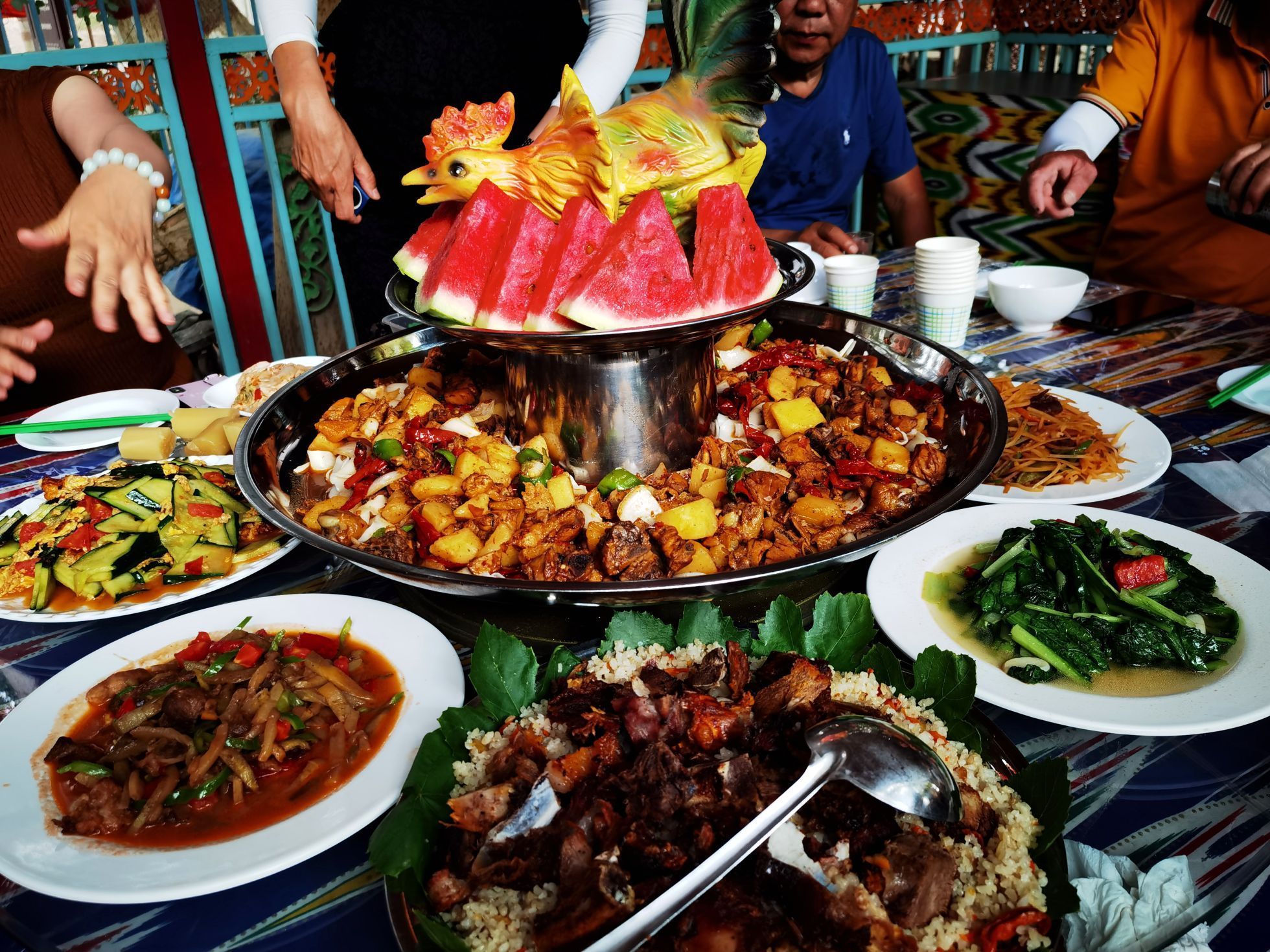 大漠奇香馕坑肉餐厅图片