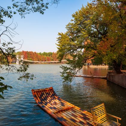 湖北武当山风景区+武汉黄鹤楼+东湖磨山景区4日3晚私家团