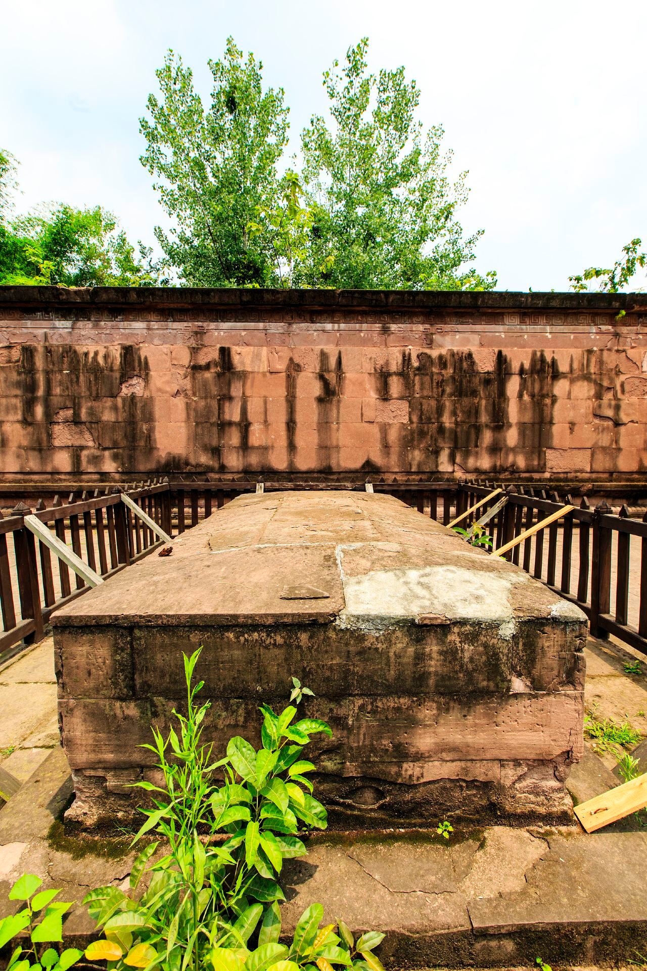 Gallery 2
